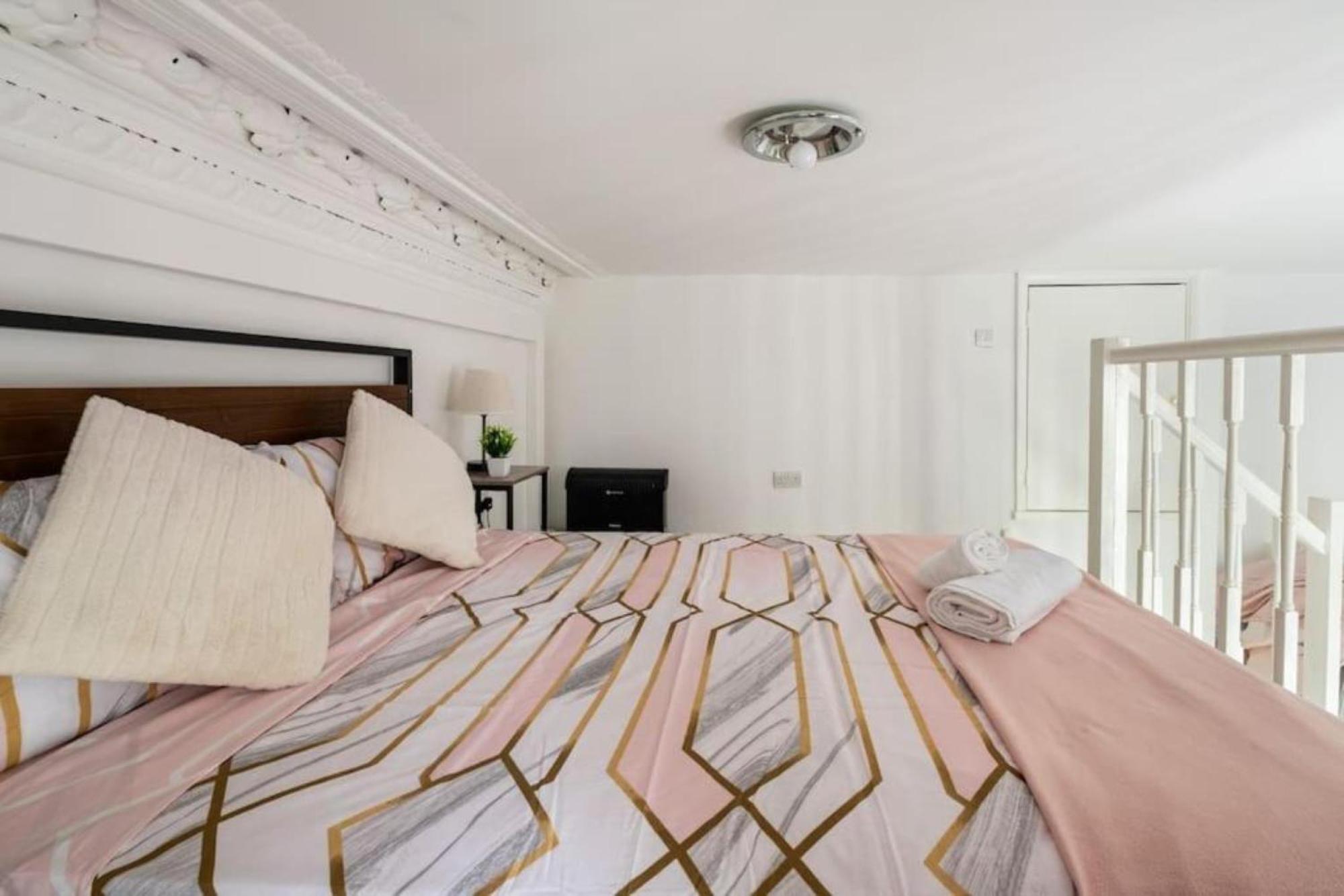 West Oasis By Keyhol Holidays * Londra