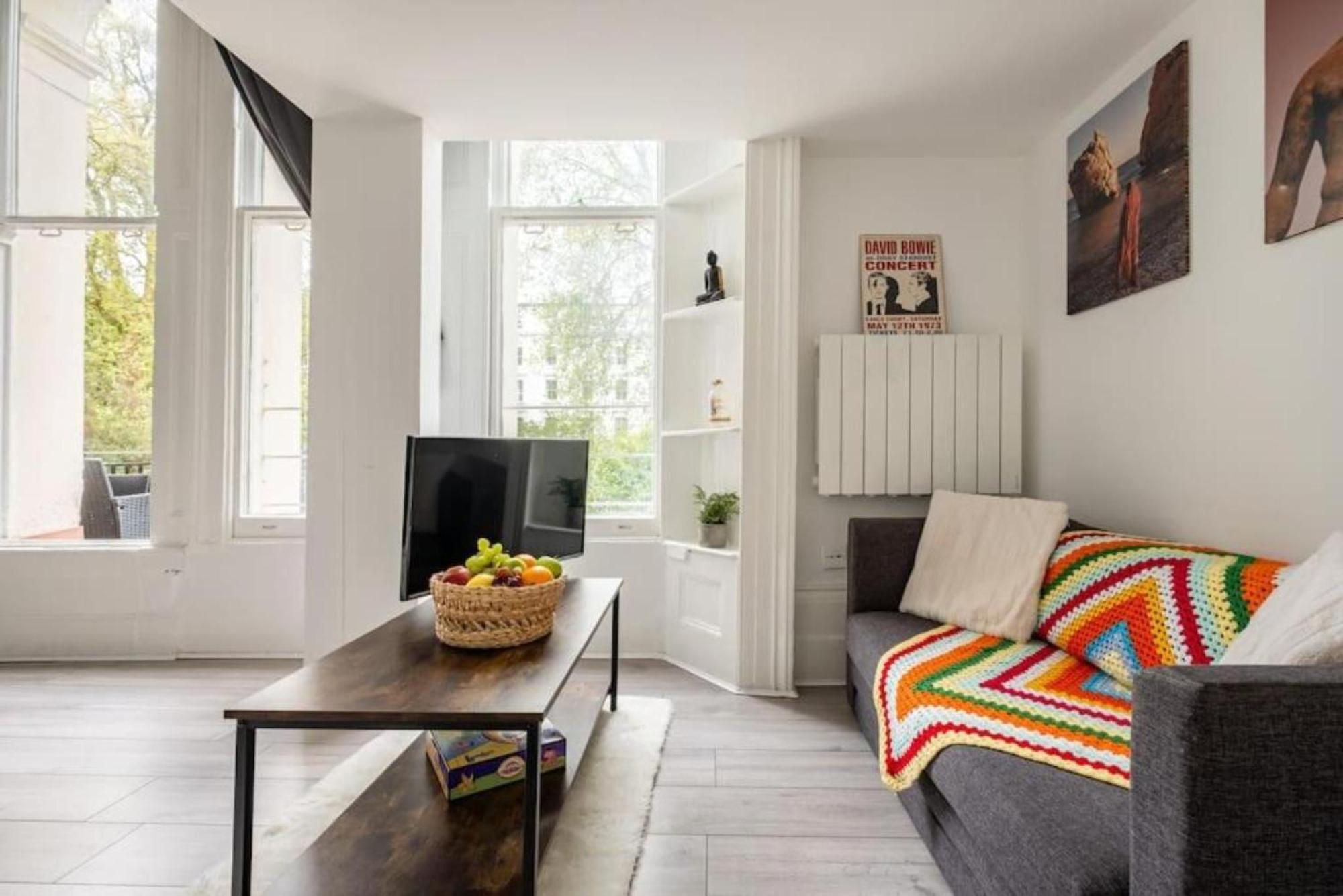 West Oasis By Keyhol Holidays Londra