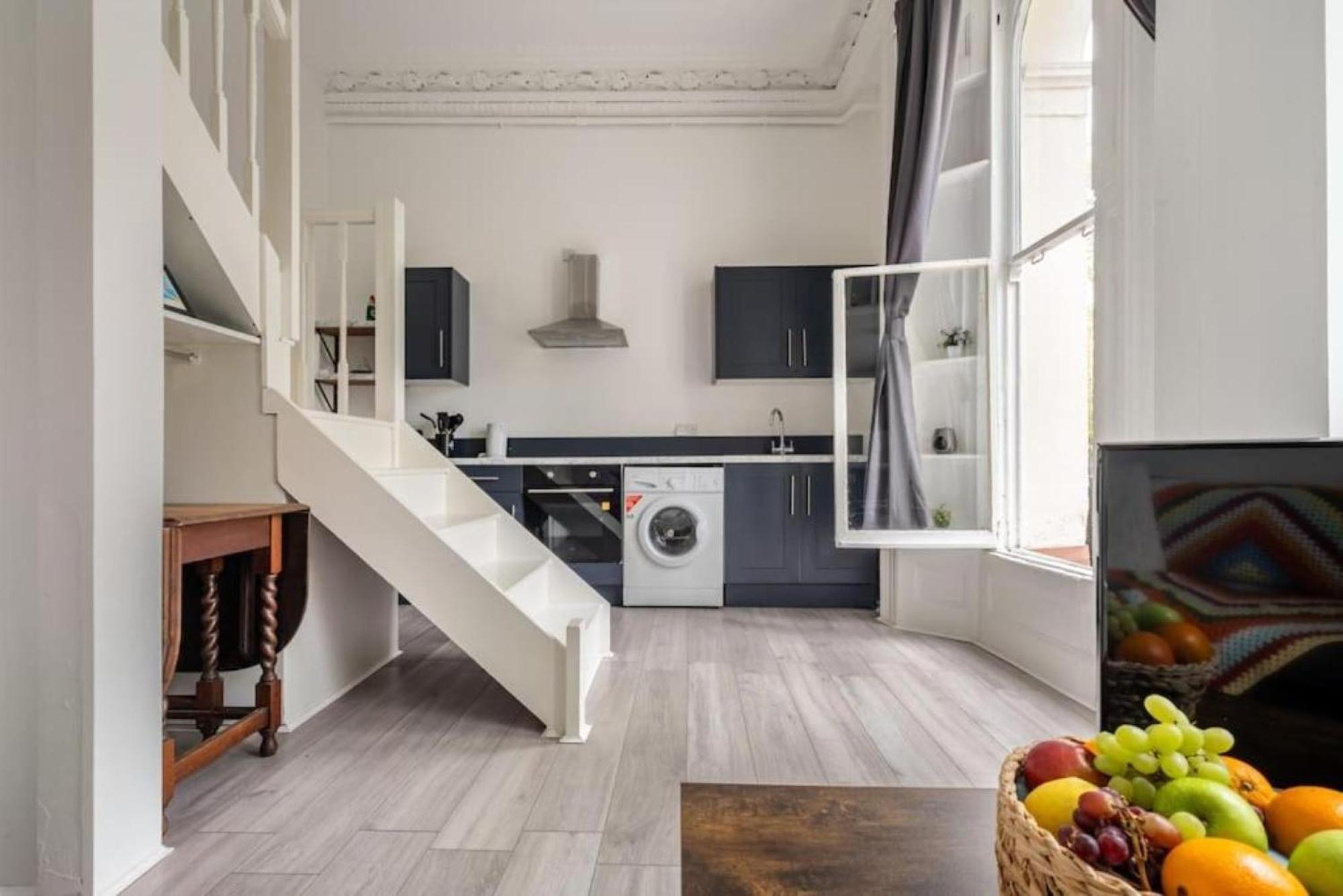 West Oasis By Keyhol Holidays * Londra