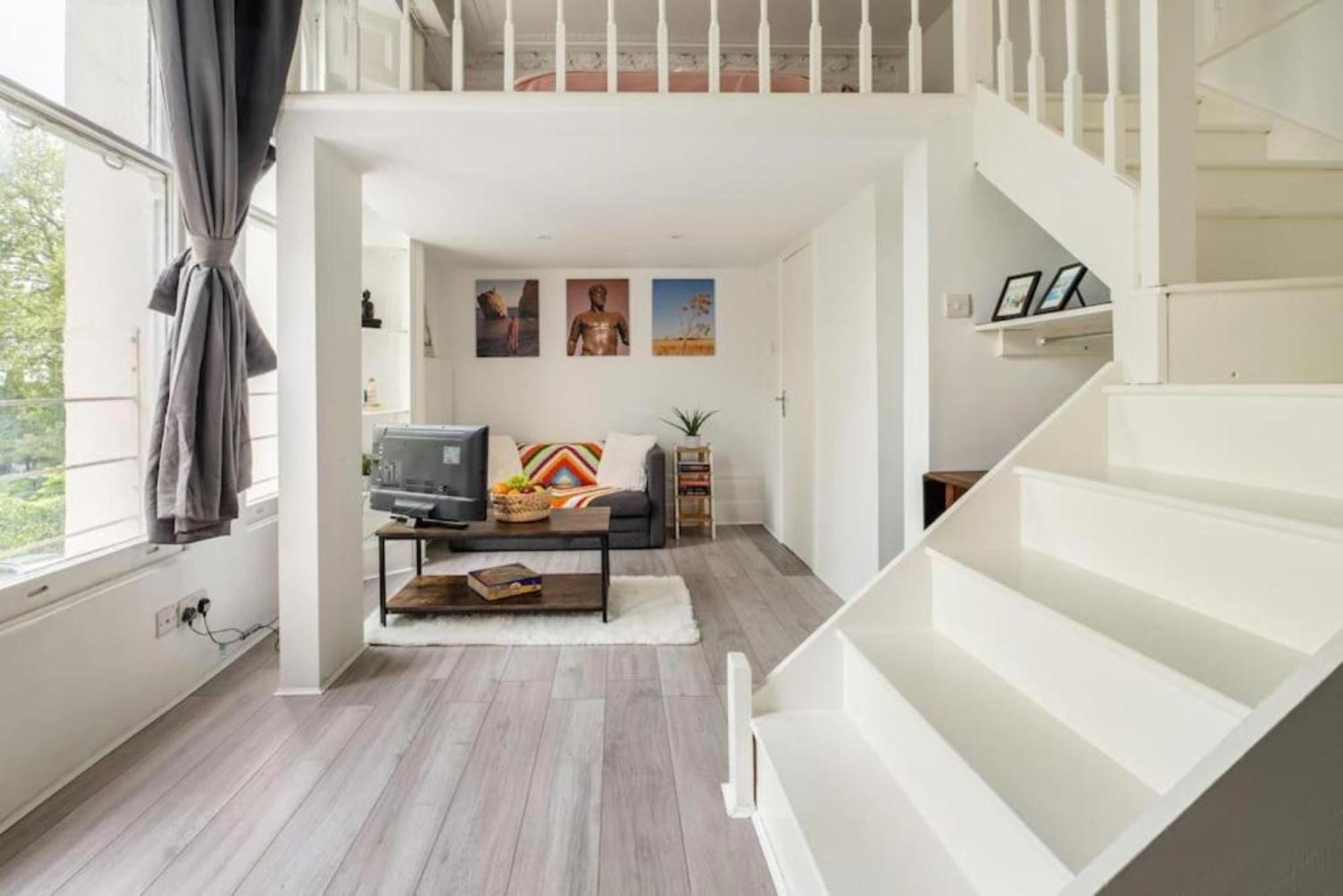 West Oasis By Keyhol Holidays Londra